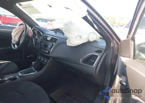 2013 Chrysler 200 Touring from USA, damaged, VIN 1C3CCBBB3DN649562